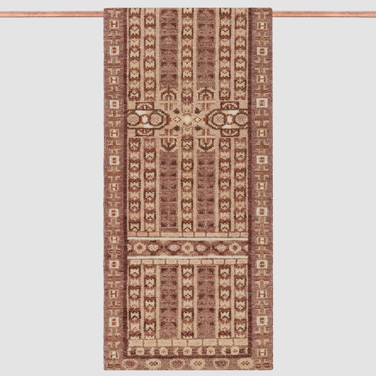 Vahini Hand-Tied Accent Rug