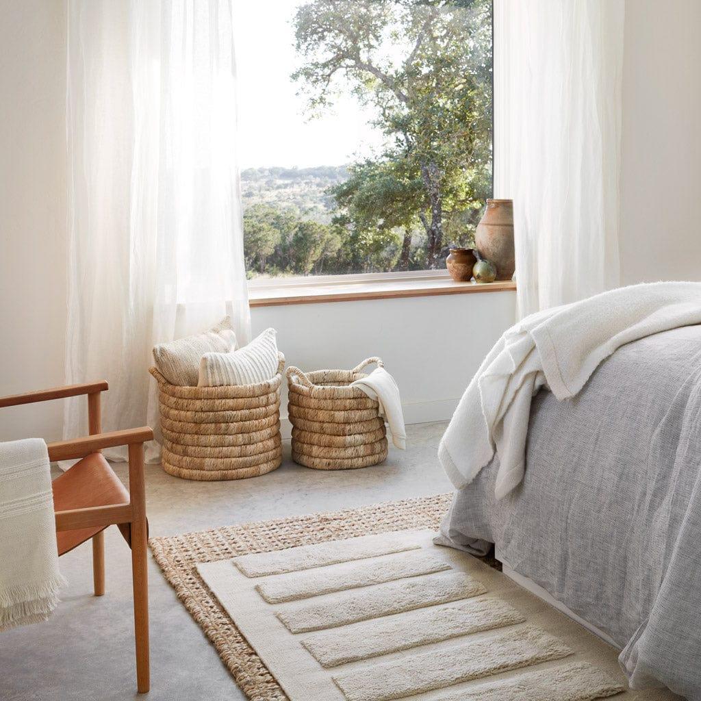 Adra Handcrafted Accent Area Rug