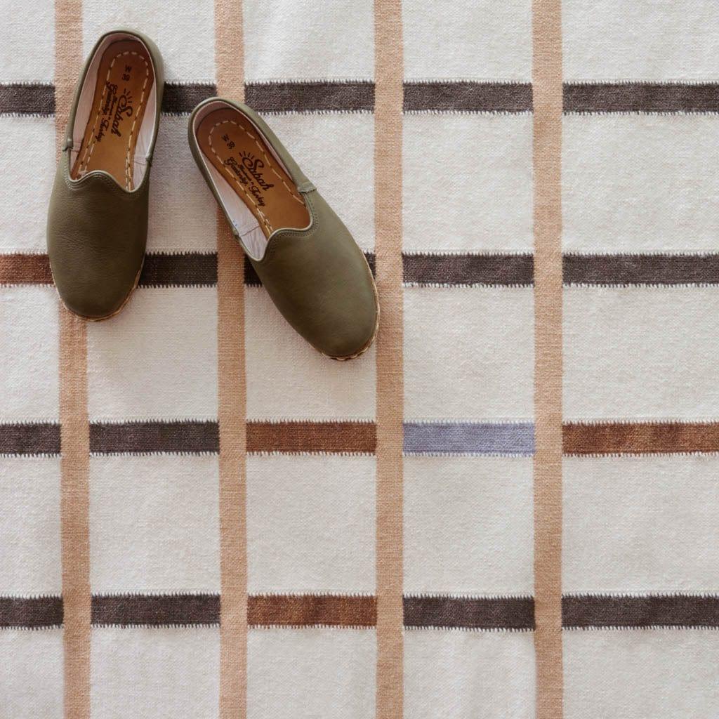 Hand-Woven Rani Accent Rug